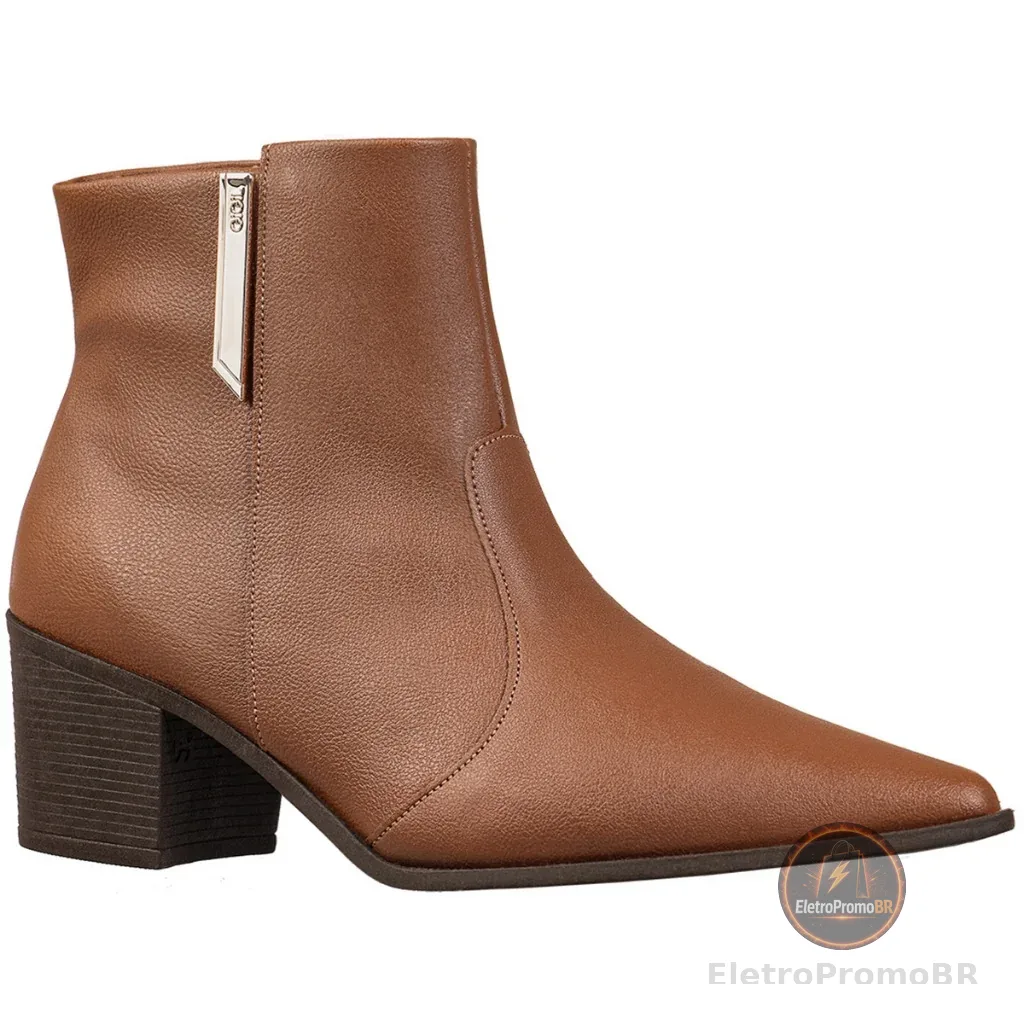 Bota Feminina GiGiL Bico Fino Cano Médio Salto Grosso Médio Detalhe Lateral Confortável  Blogueira